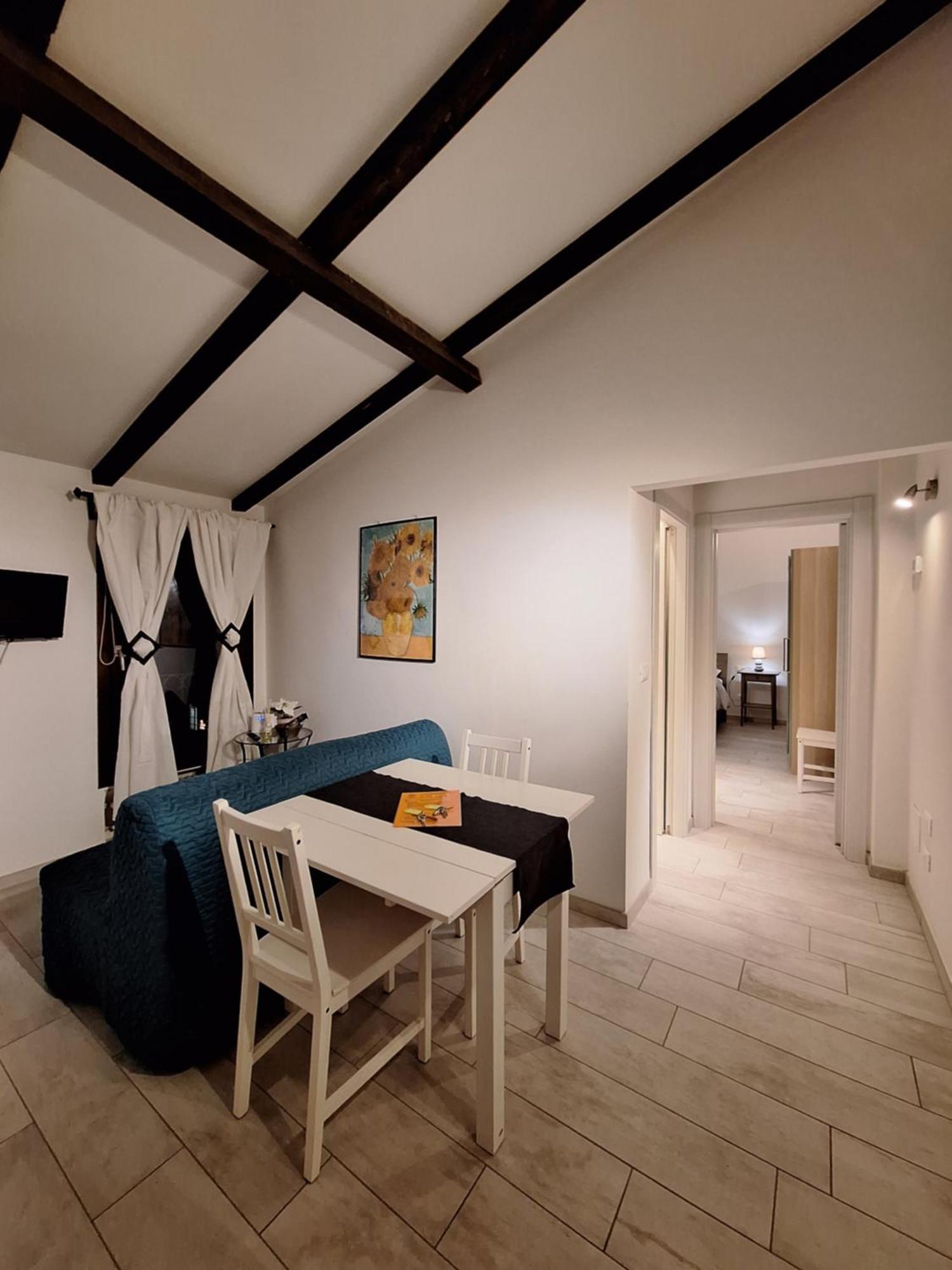 Manara Apartment *